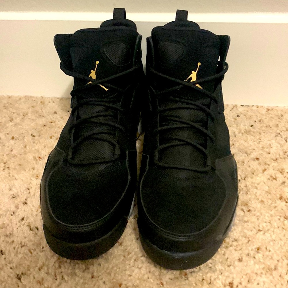 Air Jordan Flight Club 91 Black Metallic Gold